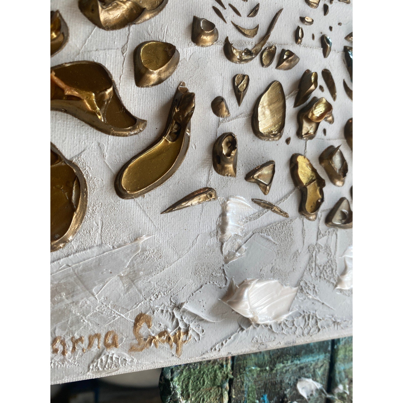 Giraffe, ORIGINAL Animal Art Abstract White & Gold Textured painting, Handmade Canvas wall art by Susanna Shap